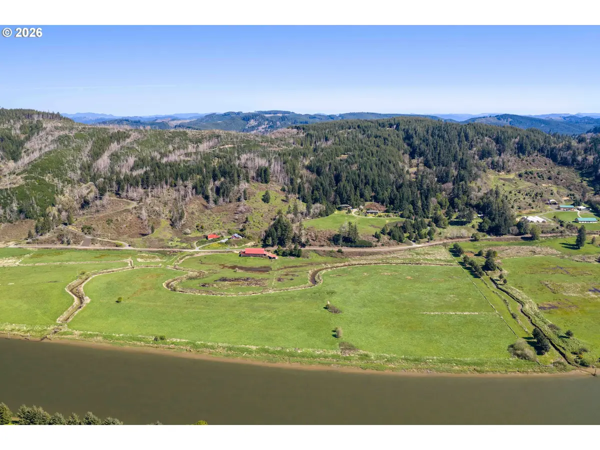 1 Stargazer Ln, Coquille, OR 97423 - #1