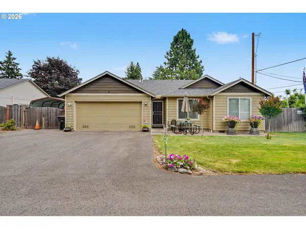 1555 Crimson Cap Ln, Keizer, OR 97303