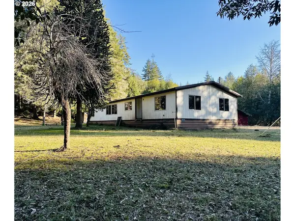 62209 Daniels Creek Rd, CoosBay, OR 97420