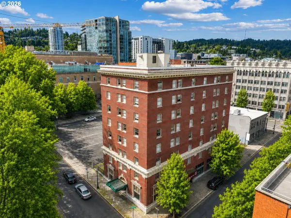 1005 SW Park Ave #204, Portland, OR 97205