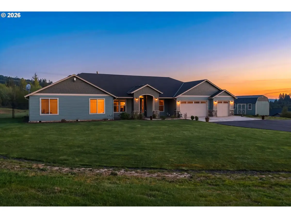 192 Cross Creek Rd, Kelso, WA 98626 - #1