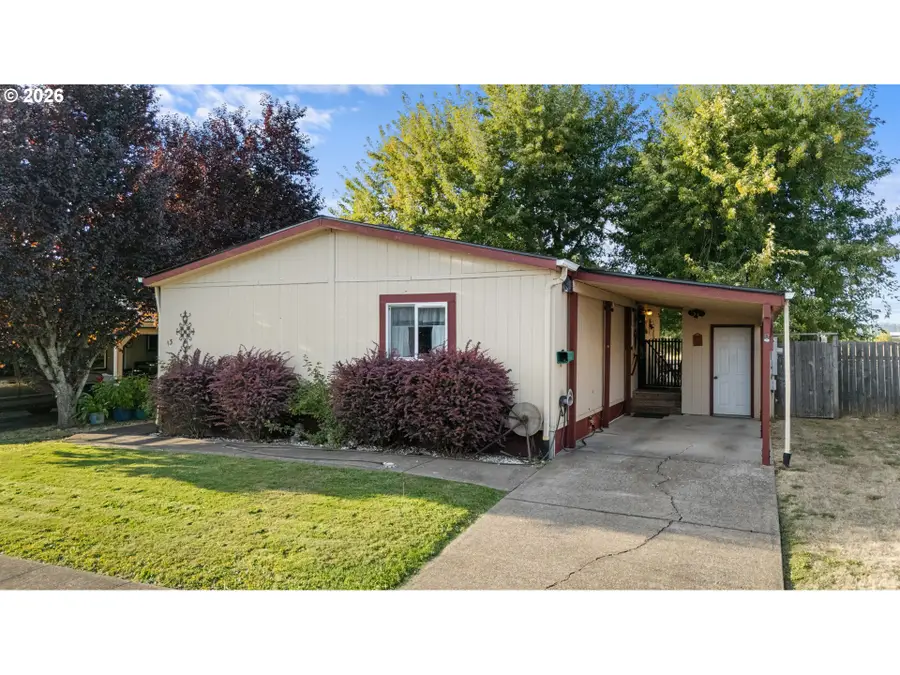 700 N Mill St #13, Creswell, OR 97426 - #2