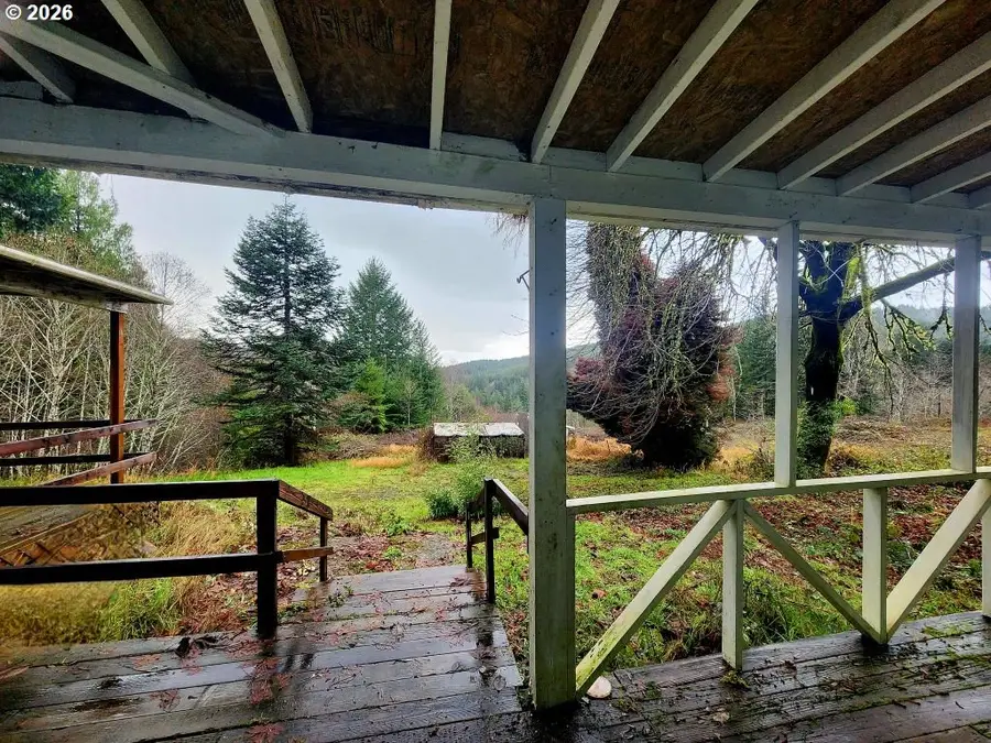 97736 N Lake Rd, Lakeside, OR 97449 - Image #3