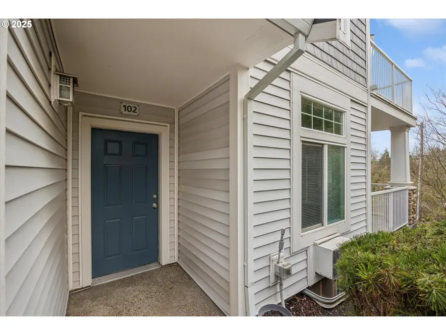 14781 SW Beard Rd #102, Beaverton, OR 97007 - Image #3