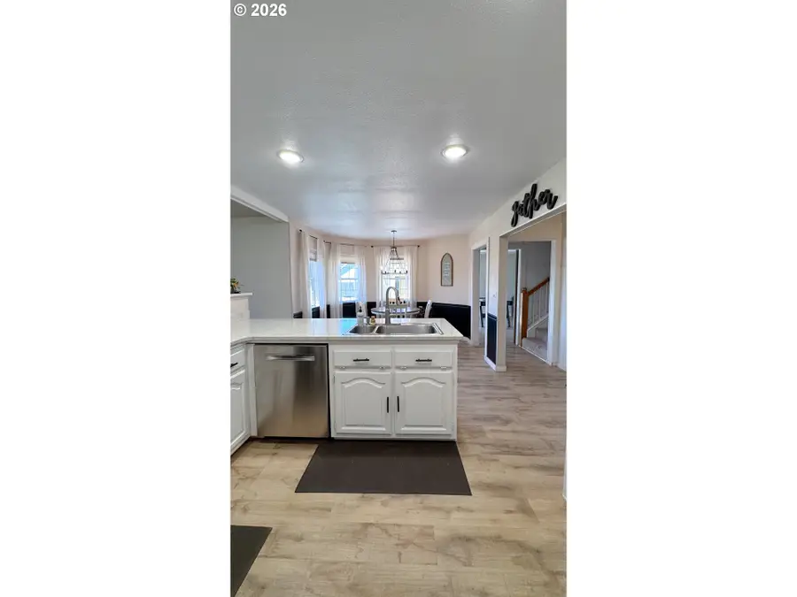 800 E St, Baker City, OR 97814 - #3