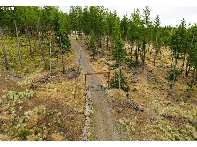 16 Indian Hill Trl, Goldendale, WA 98620 - #3