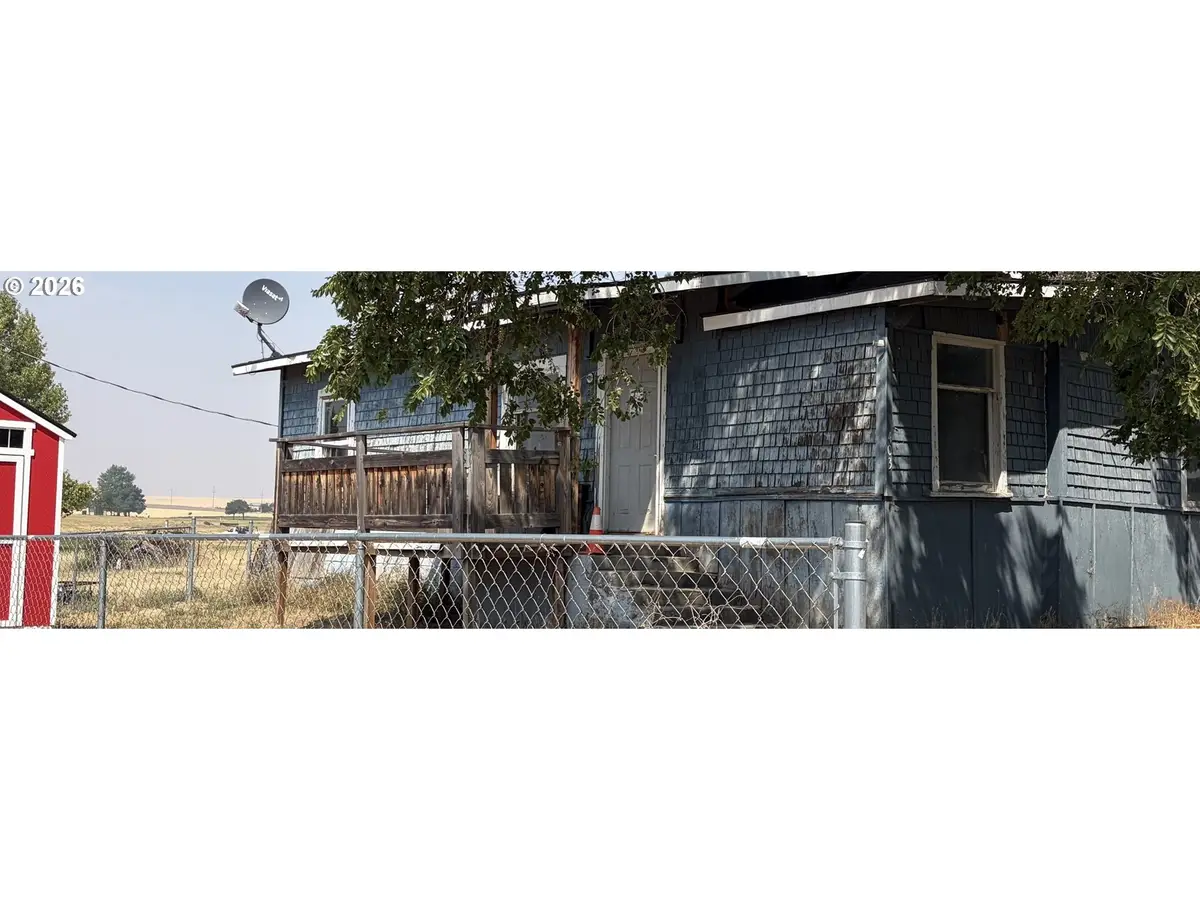 403 N Lincoln St, Condon, OR 97823 - #1