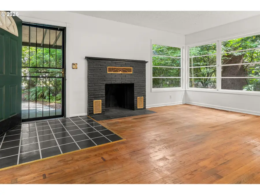 7575 SW Greenwood Dr, Portland, OR 97223 - #2