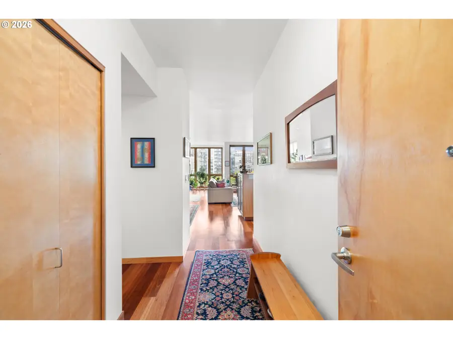 1030 NW Johnson St #523, Portland, OR 97209 - #3