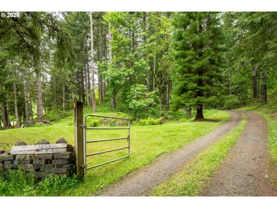 25811 Siuslaw River Rd, Lorane, OR 97451 - #2