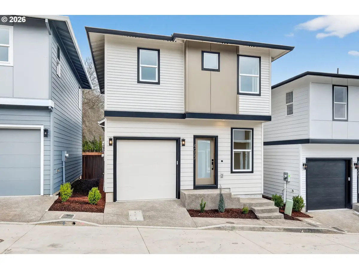 4055 SW Mckinley St, Gresham, OR 97080 - #1