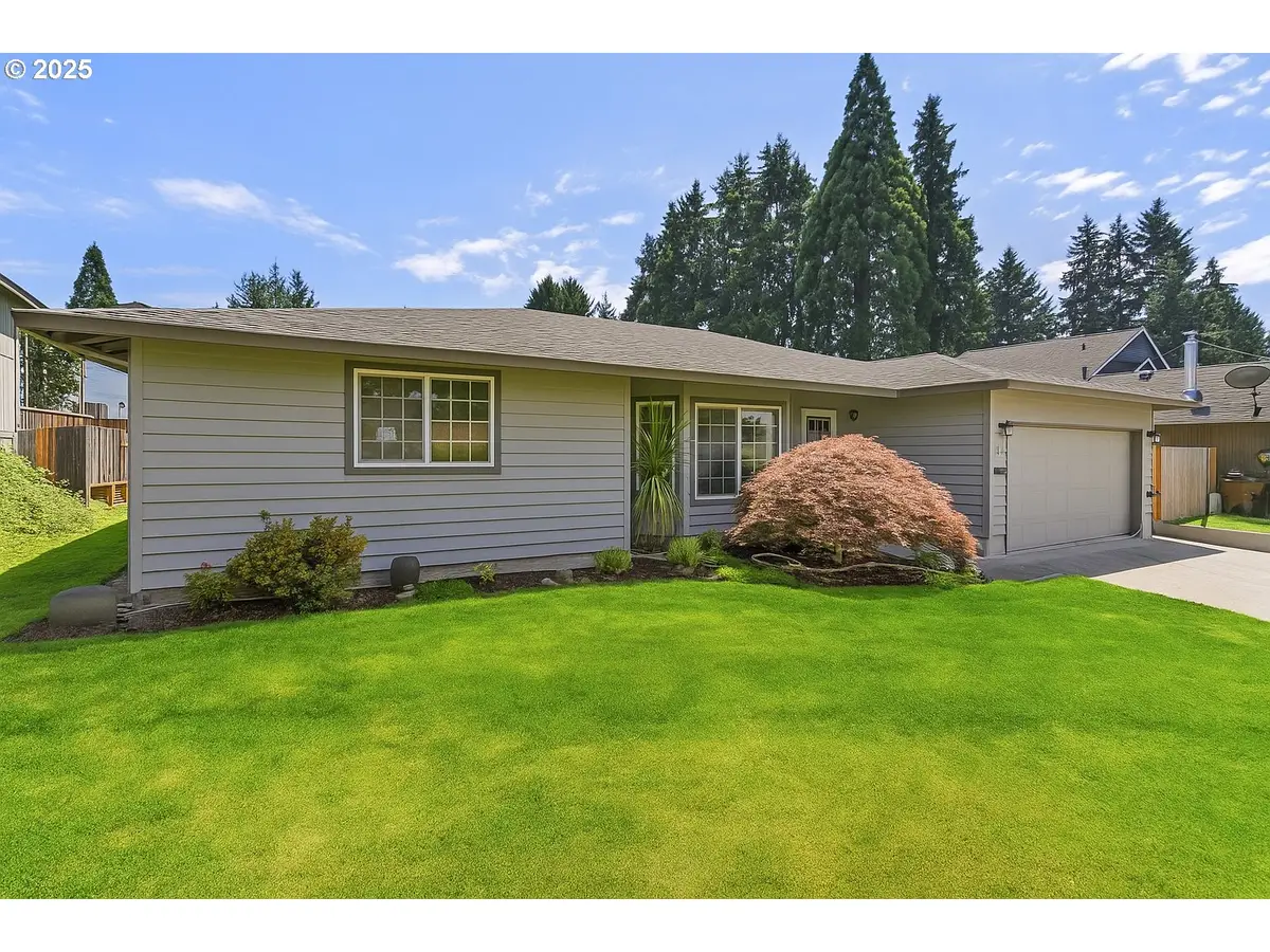 376 NW Jason Ct, Hillsboro, OR 97124 - Image #1