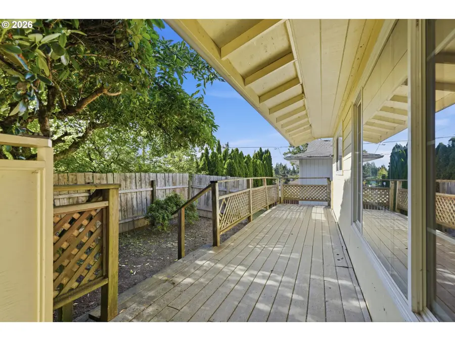 11612 SW 49th Ave, Portland, OR 97219 - #2