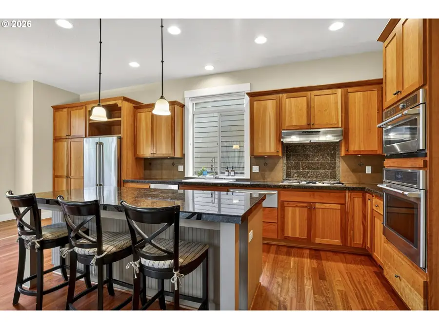 8254 SW 74th Ave, Portland, OR 97223 - #3