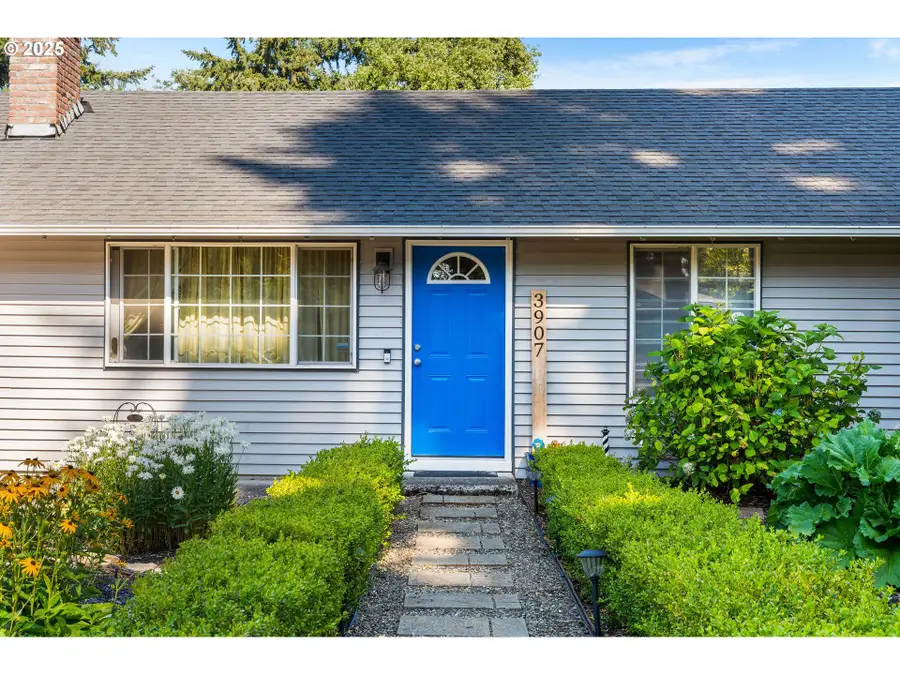 3907 NE Rancho Dr, Vancouver, WA 98682 - #3