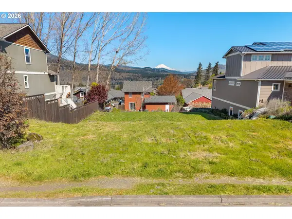 2860 May St, HoodRiver, OR 97031