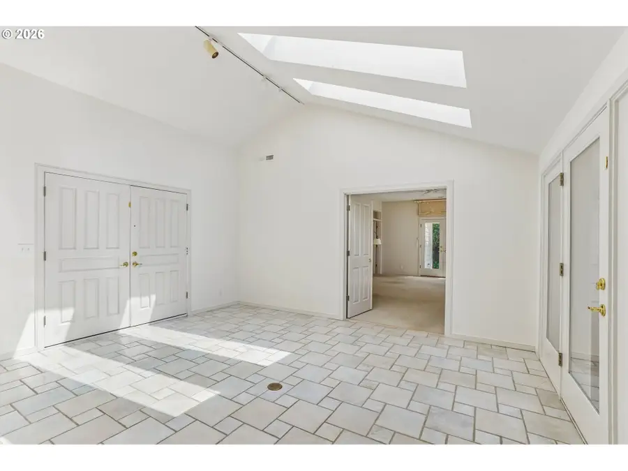 7600 SW Northvale Way, Portland, OR 97225 - #3