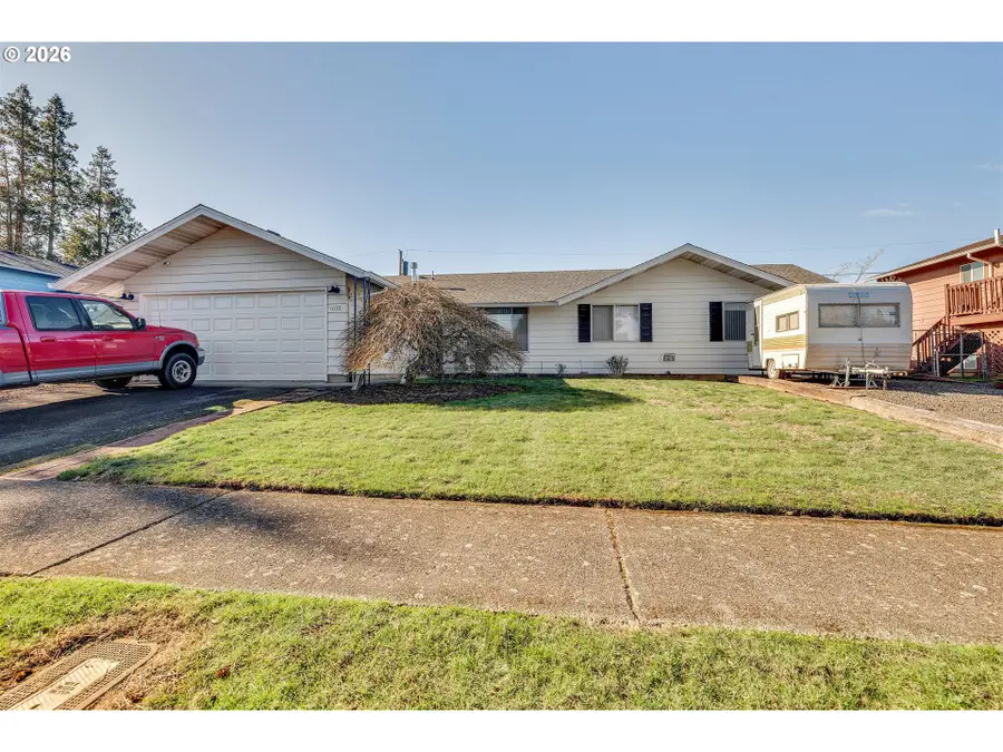 1035 SE 225th Ave, Gresham, OR 97030 - #2
