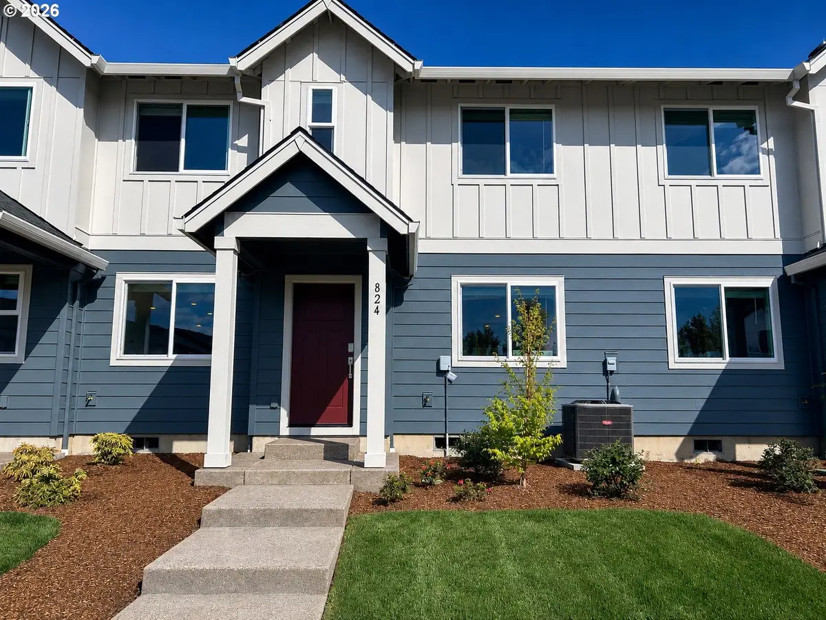 824 Sifuentez Ct, Woodburn, OR 97071 - #1