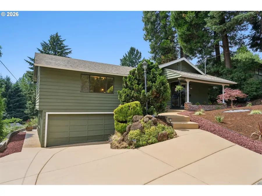 2833 NE 89th Ave, Portland, OR 97220 - #2
