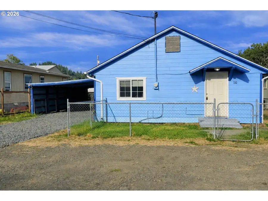 110 N 12th St, Lakeside, OR 97449 - #2