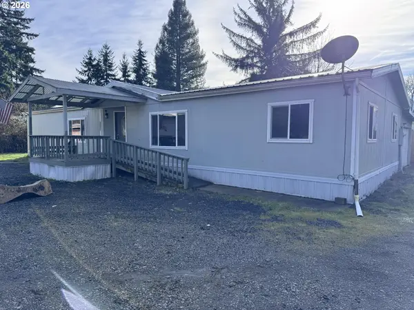 3372 Long St, SweetHome, OR 97386