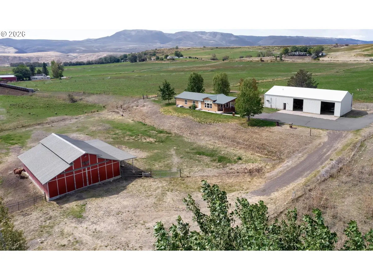 42645 Old Foothill Rd, Richland, OR 97870 - #1