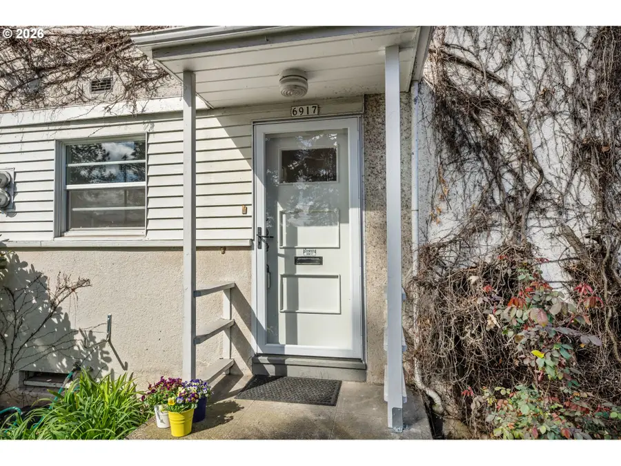 6917 NE Broadway, Portland, OR 97213 - #2