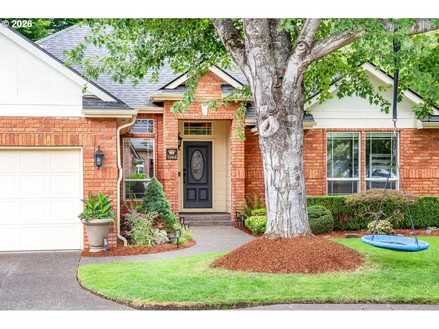 1368 Wimbledon Pl, Springfield, OR 97477 - #3