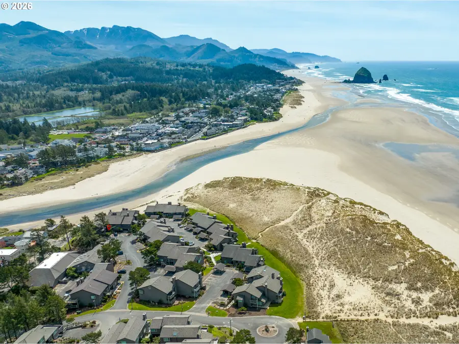 353 N Breaker Point Dr #353, Cannon Beach, OR 97110 - #2