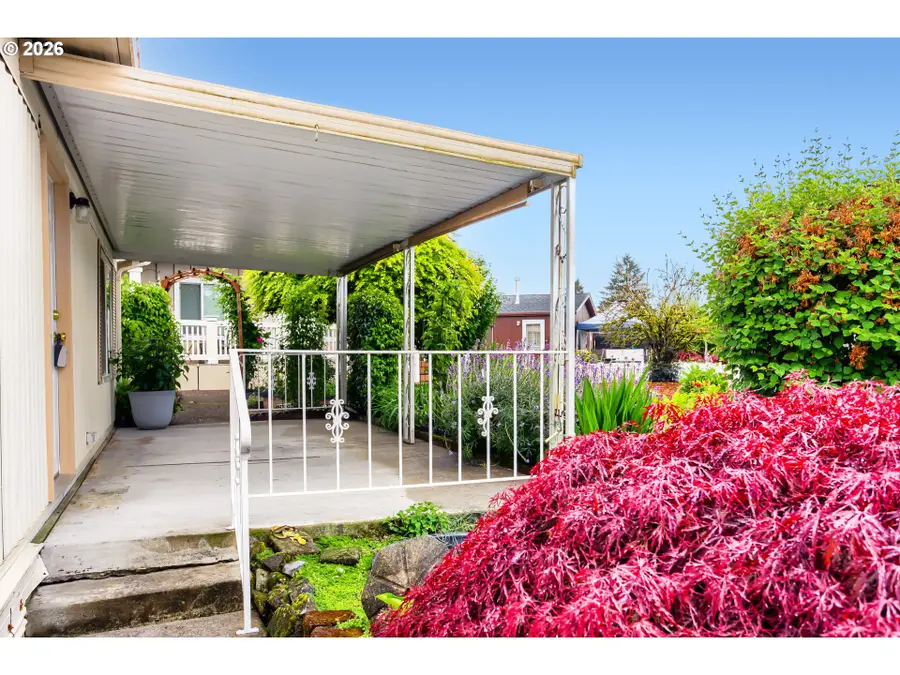 11564 SW Royal Villa Dr, Tigard, OR 97224 - #2