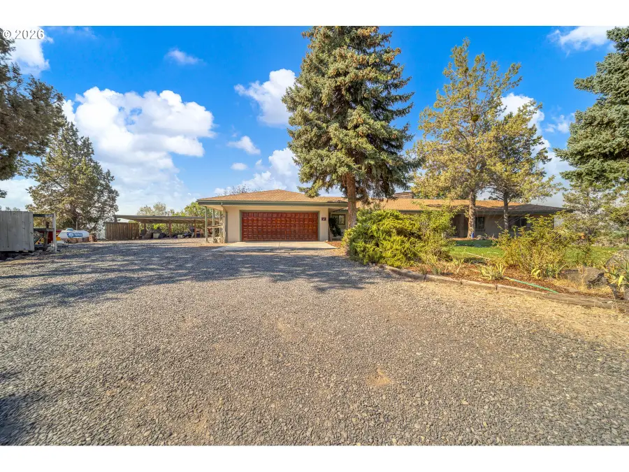 2900 NE Barnes Rd, Prineville, OR 97754 - #3