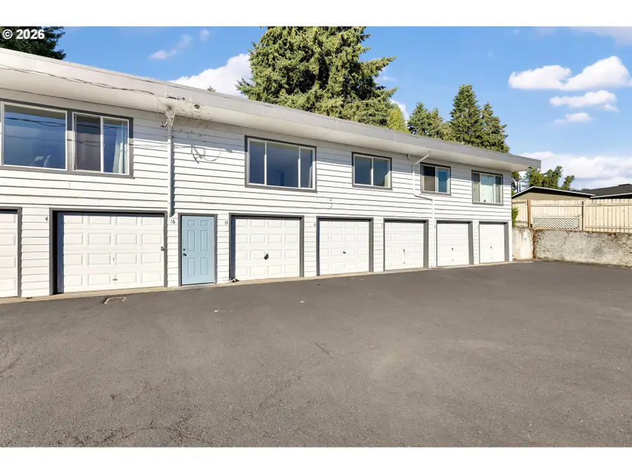 2102 NW Kelly Dr, Vancouver, WA 98665 - #2