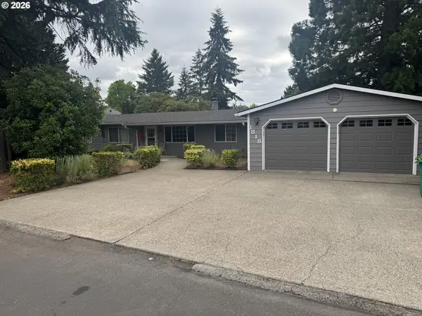 1818 SE 14th Pl, Portland, OR 97216