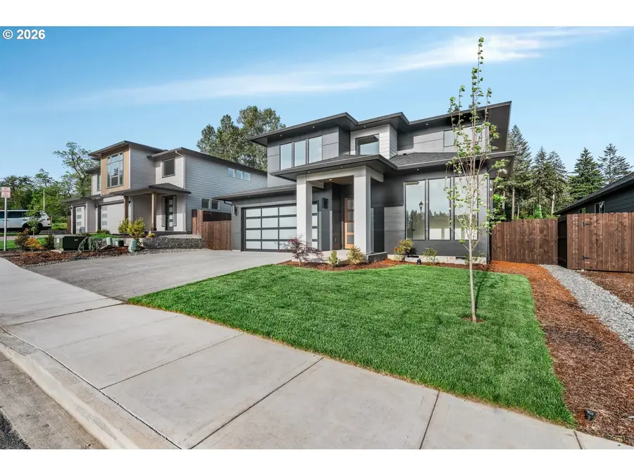 131 E 24th Ave, La Center, WA 98629 - #2