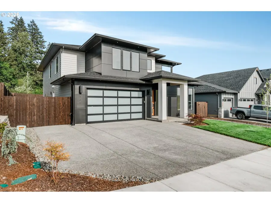 131 E 24th Ave, La Center, WA 98629 - #3