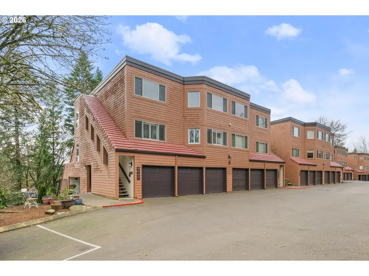 47 Oswego Summit, Lake Oswego, OR 97035 - #1