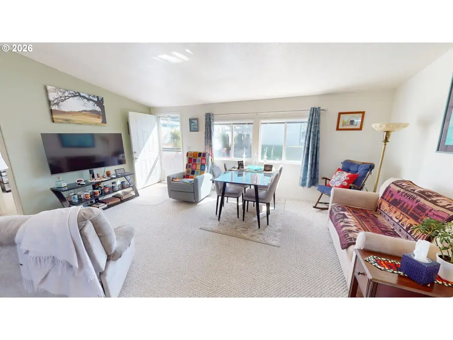 98042 W Benham Ln #15, Brookings, OR 97415 - #3