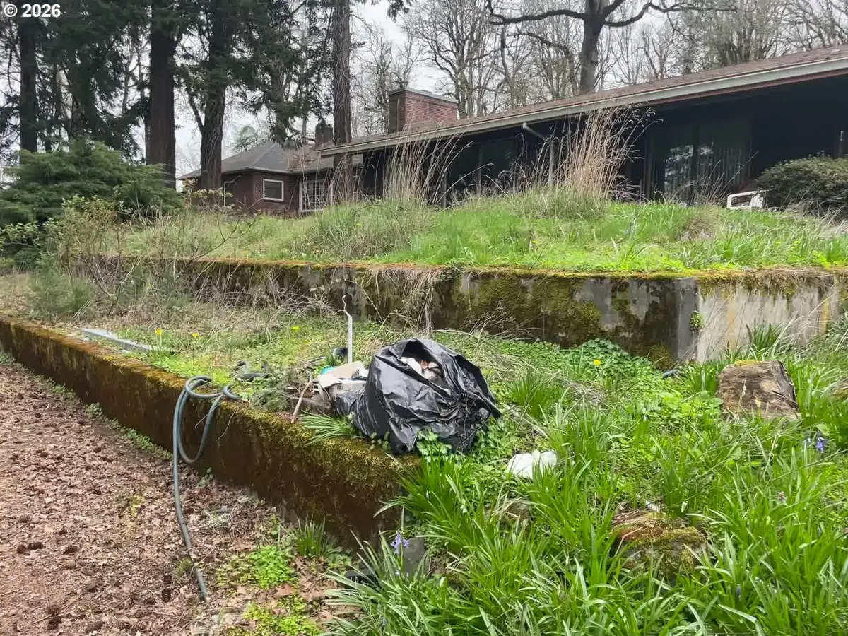 16222 SE Oatfield Rd, Milwaukie, OR 97267 - #1