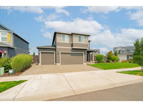 8738 N 1st St, Ridgefield, WA 98642