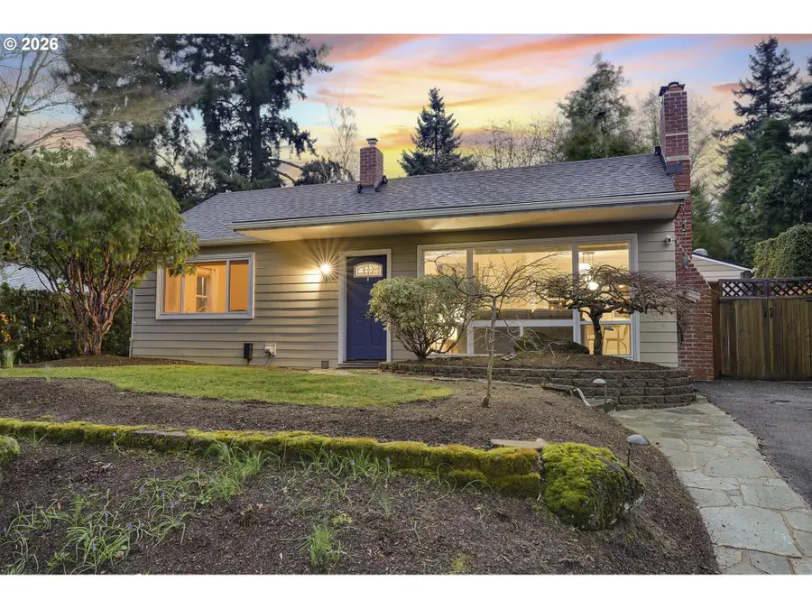 4005 SE Lexington St, Portland, OR 97202 - #2