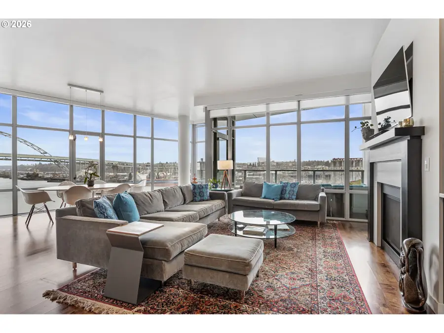 1310 NW Naito Pkwy #1001, Portland, OR 97209 - #2