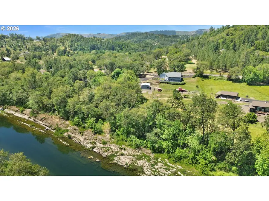 1523 Melqua Rd, Roseburg, OR 97471 - #2