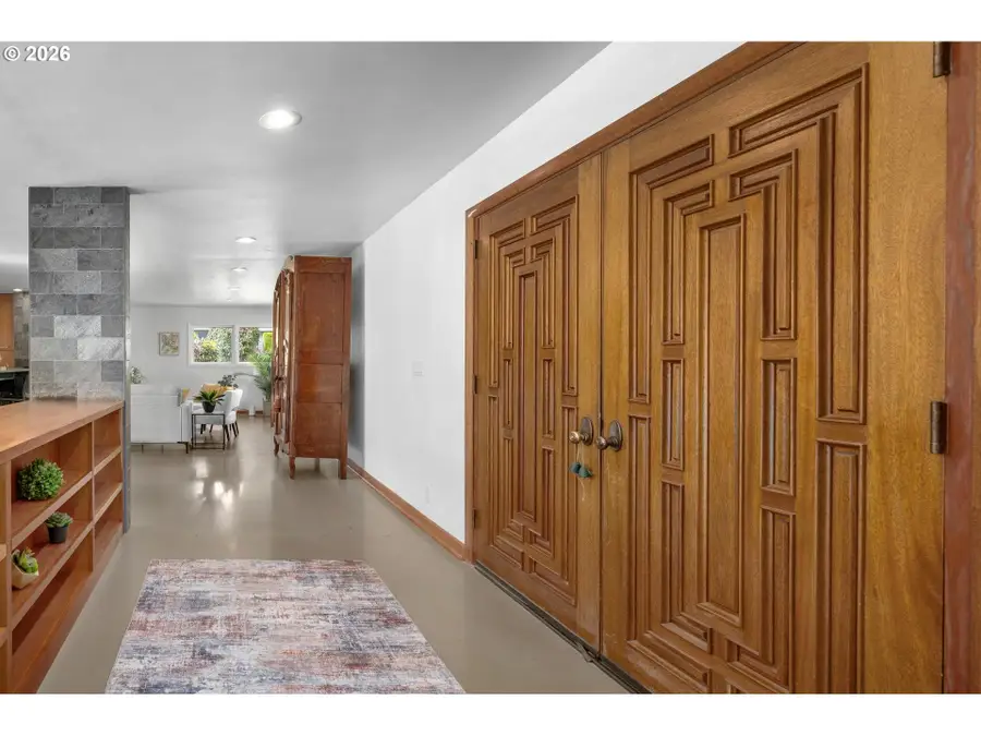 3105 SW 98th Ave, Portland, OR 97225 - #2