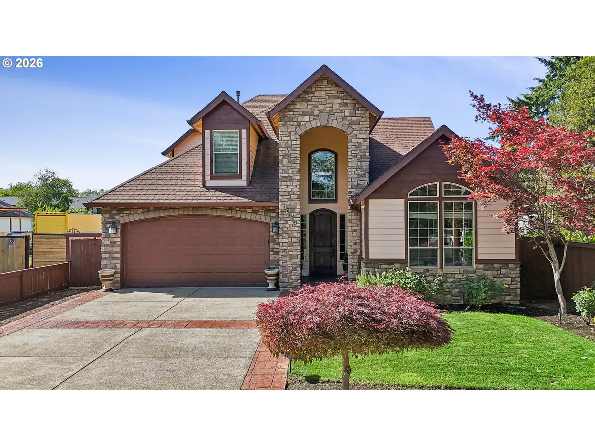 13845 SW Far Vista Dr, Beaverton, OR 97005 - #1