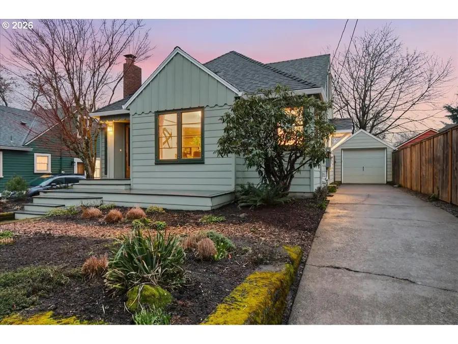 6426 NE 24th Ave, Portland, OR 97211 - #3