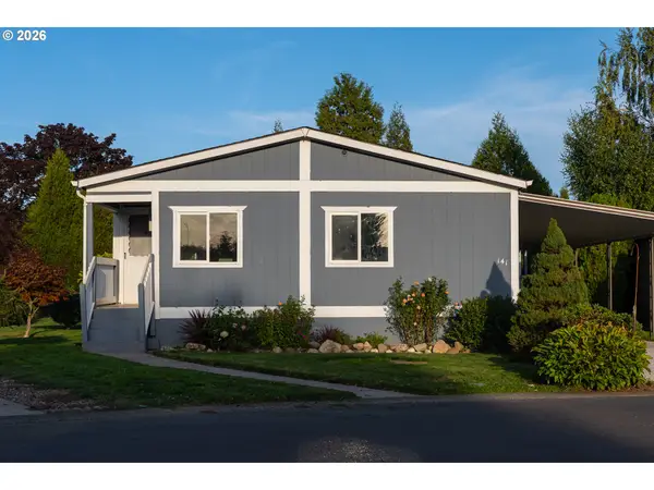 4155 NE Three Mile Ln #141, McMinnville, OR 97128