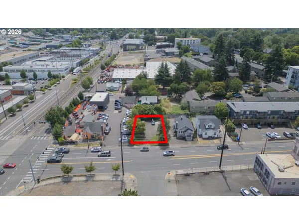 1590 SE Holgate Blvd, Portland, OR 97202