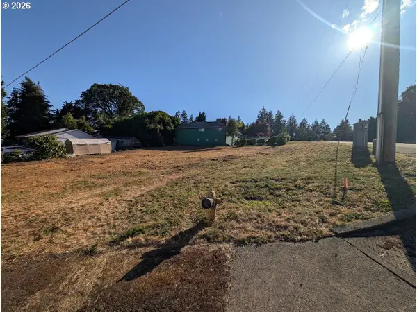 000 W E Ave, LaCenter, WA 98629