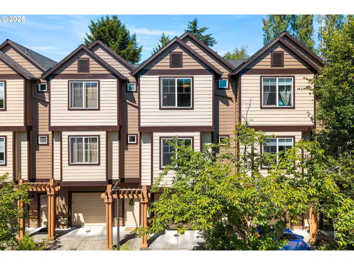 621 SW Dillan Dr, Beaverton, OR 97006 - #1